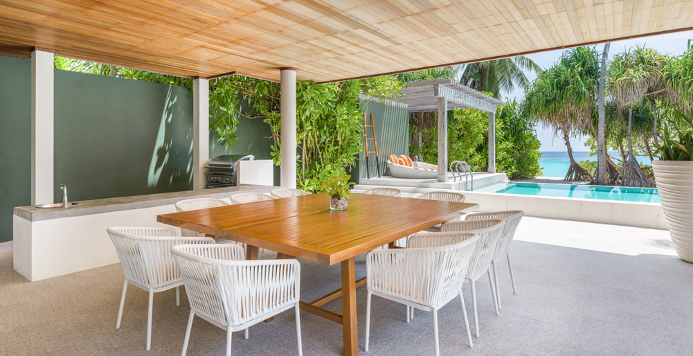 Amilla Beach Residences - The Great Beach Residence - Alfresco dining
